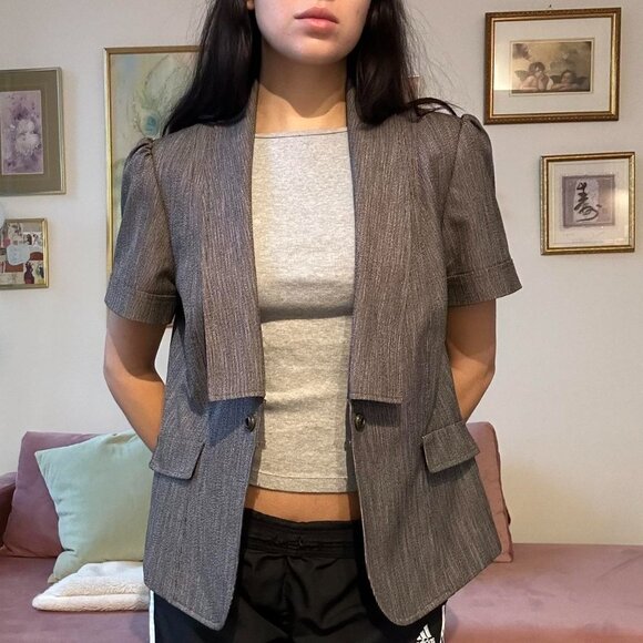 Shortsleeved 90s Office Chic Blazer - Picture 3 of 5